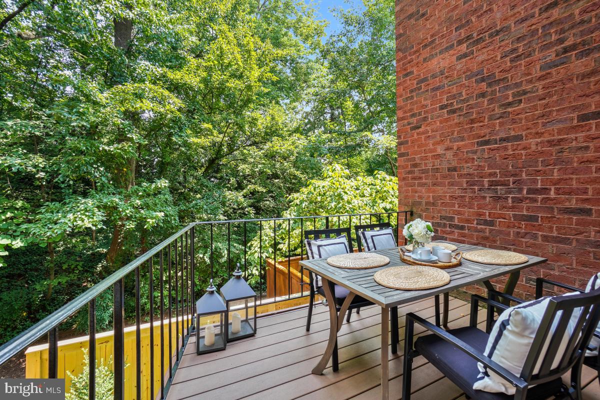 3972 GEORGETOWN COURT NW