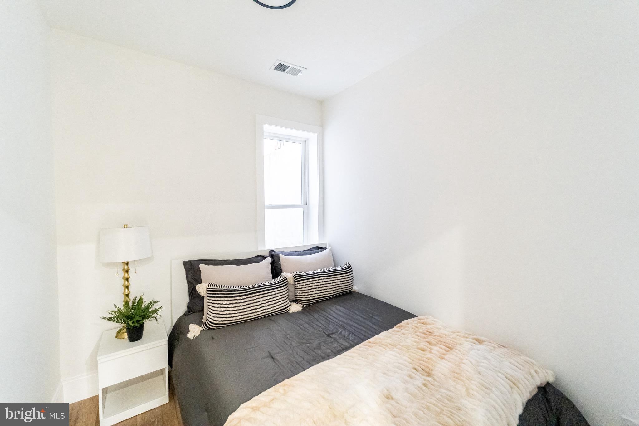 1714 EUCLID STREET NW 2