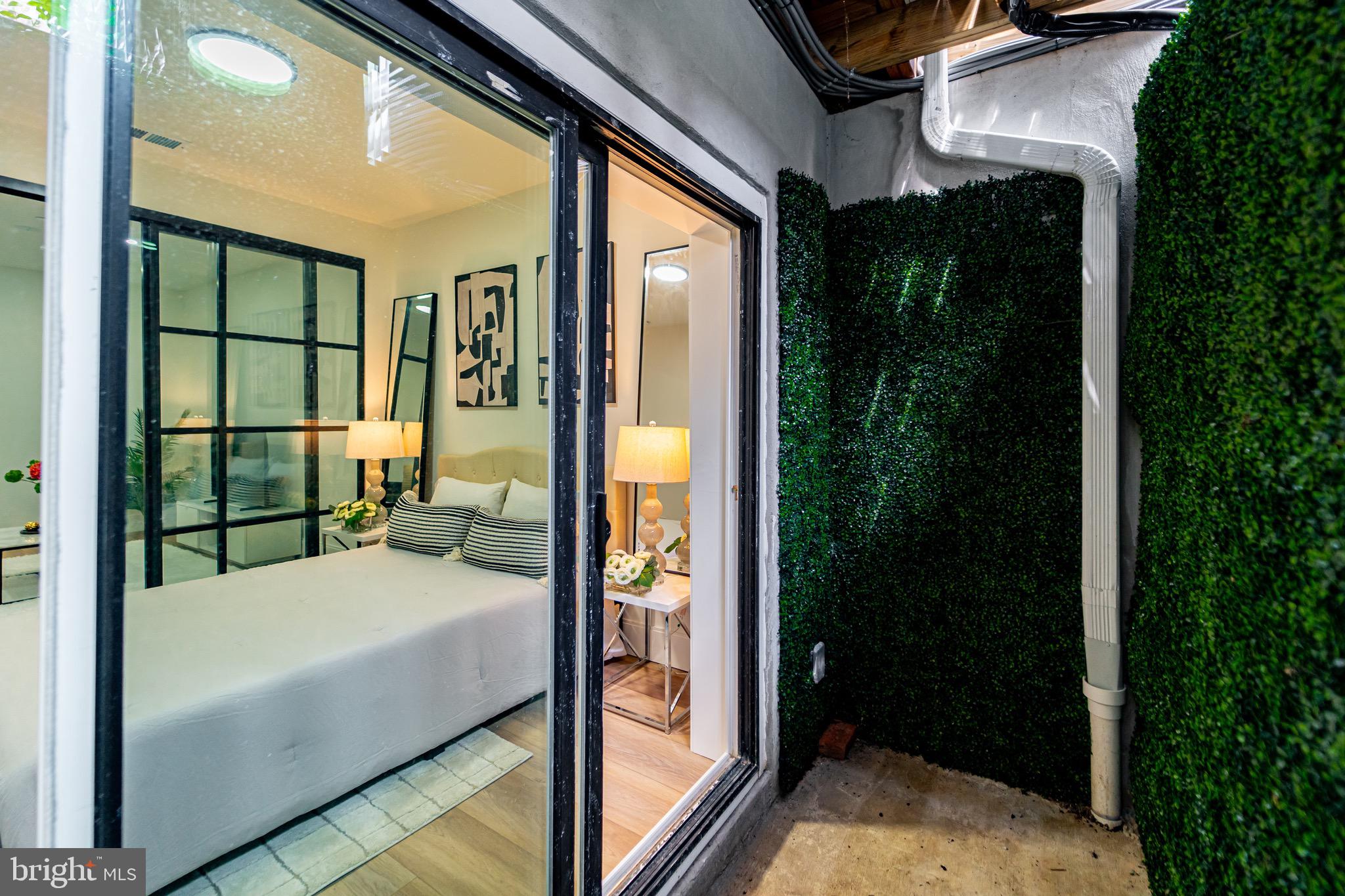 1714 EUCLID STREET NW 2