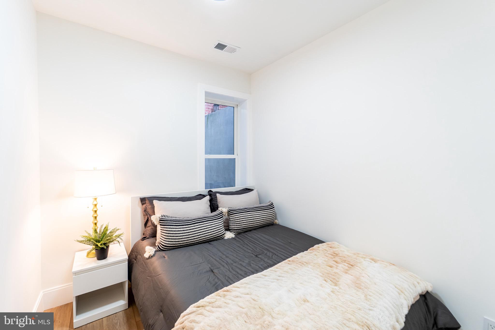 1714 EUCLID STREET NW 2