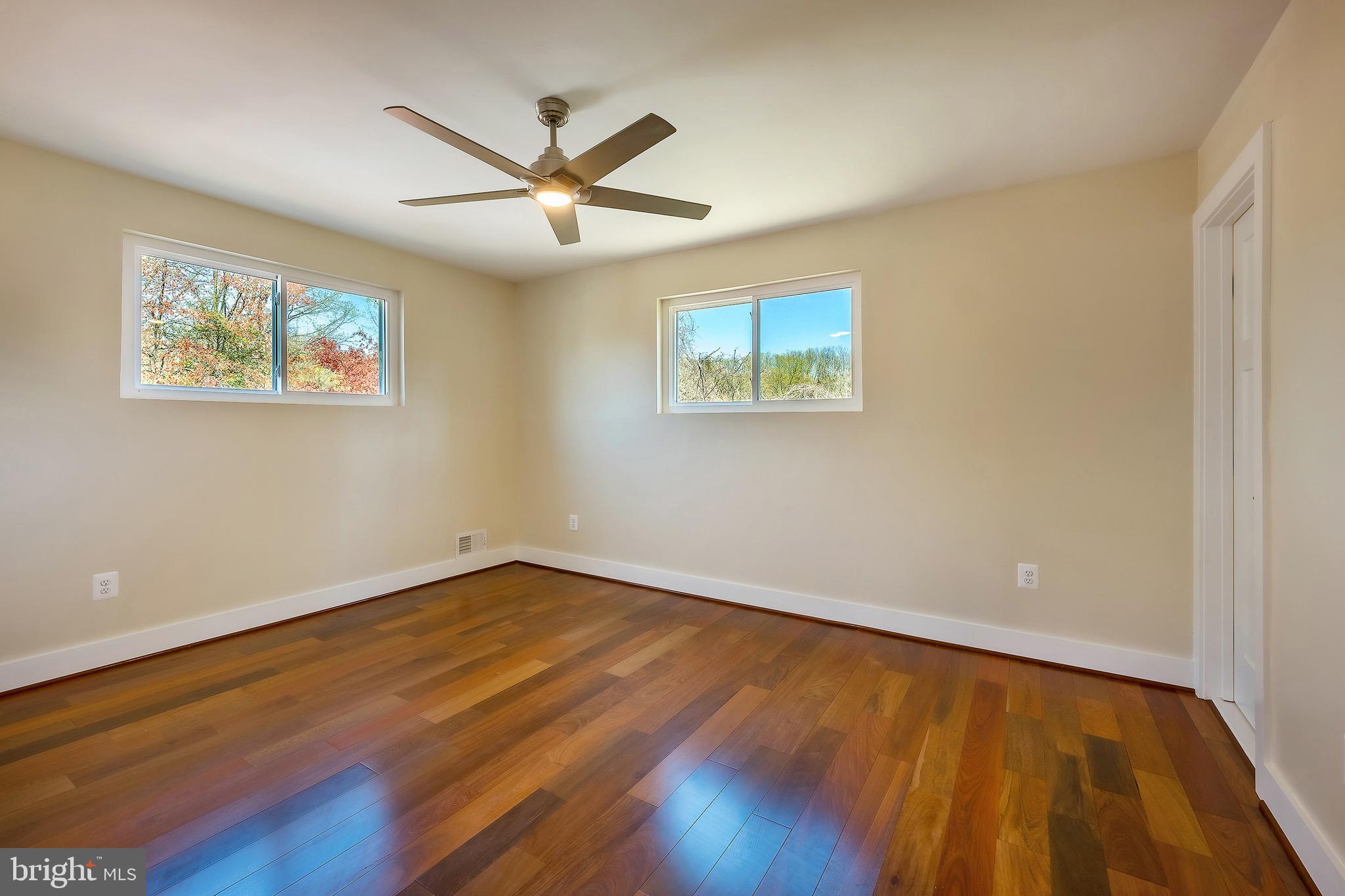 3651 HIGHWOOD DRIVE SE