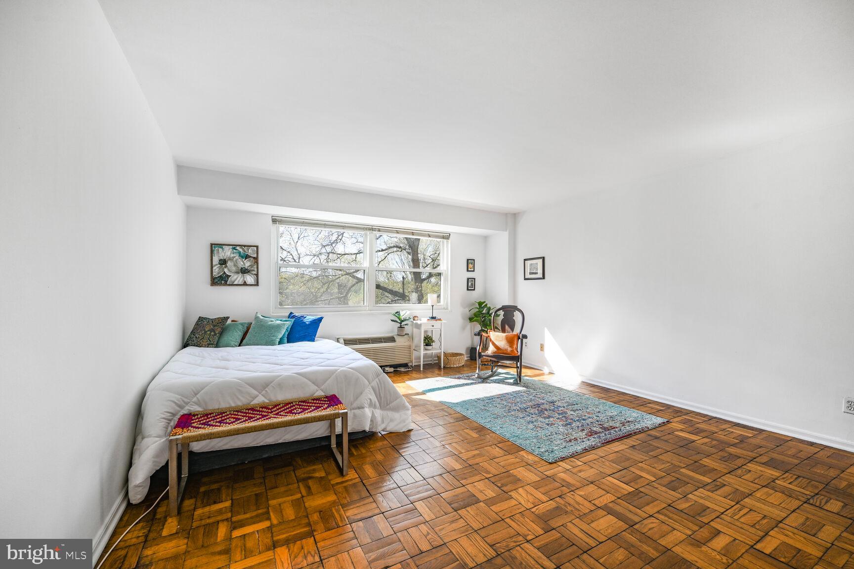 1801 CLYDESDALE PLACE NW 407