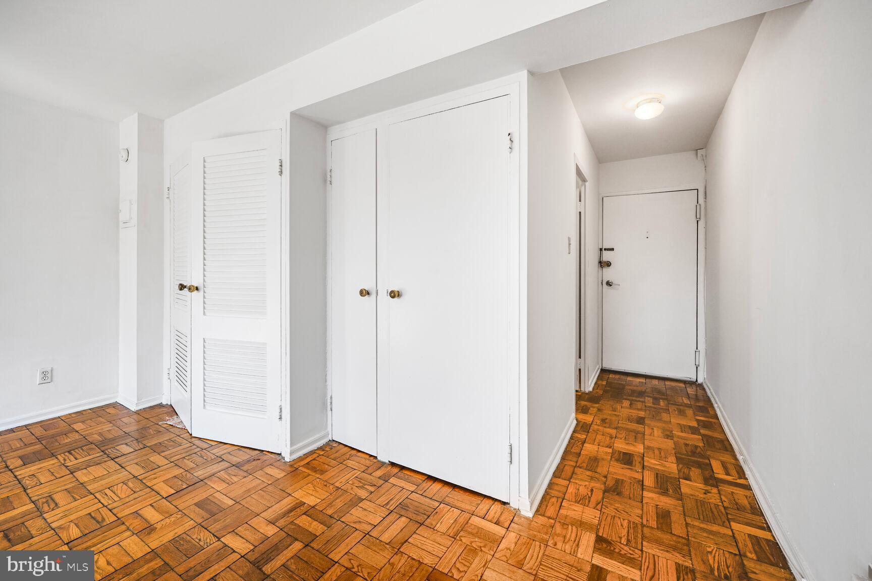 1801 CLYDESDALE PLACE NW 407