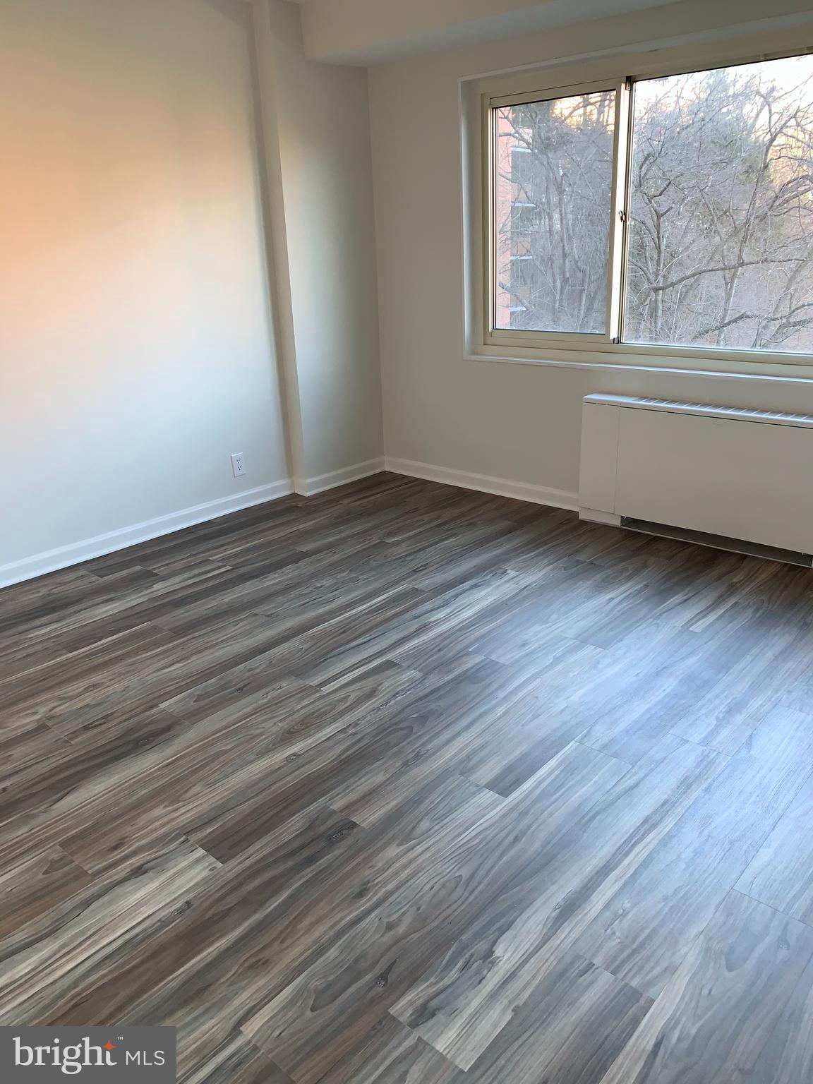 4201 CATHEDRAL AVENUE NW 619W