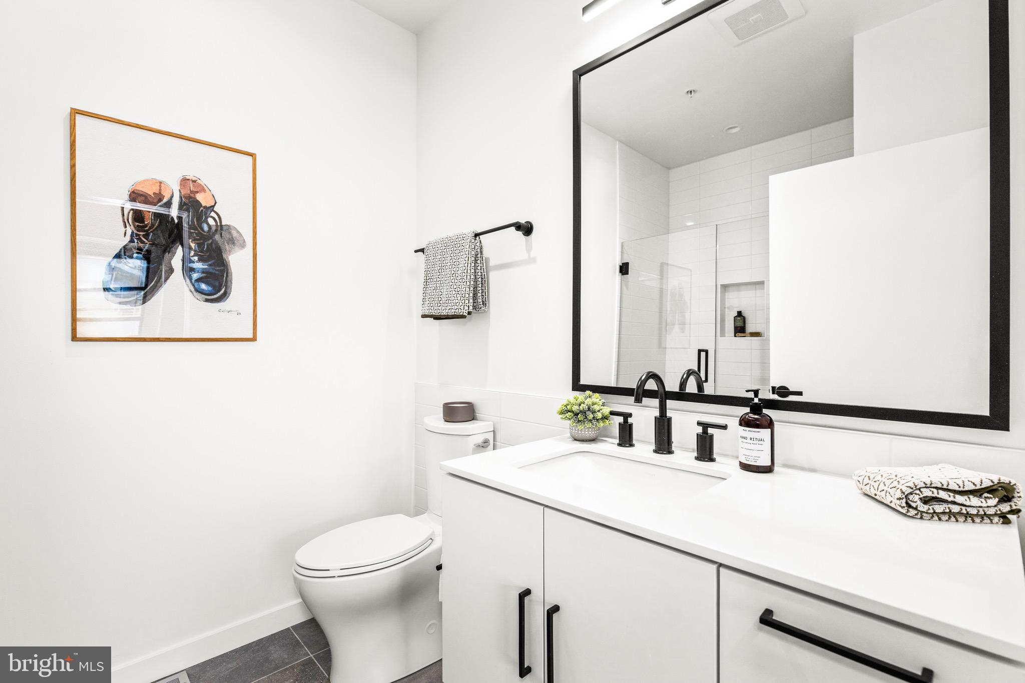 1500 HARRY THOMAS WAY NE 504