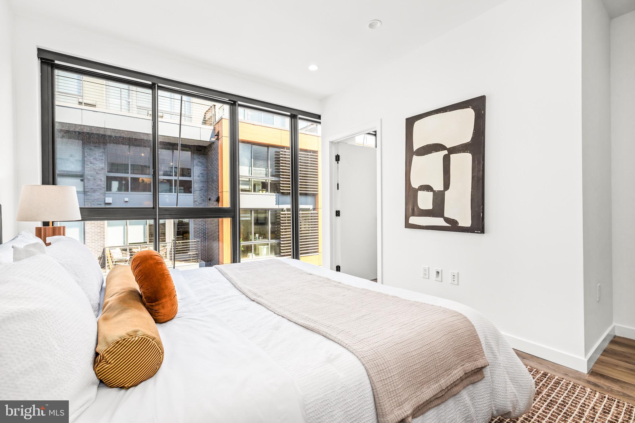 1500 HARRY THOMAS WAY NE 504