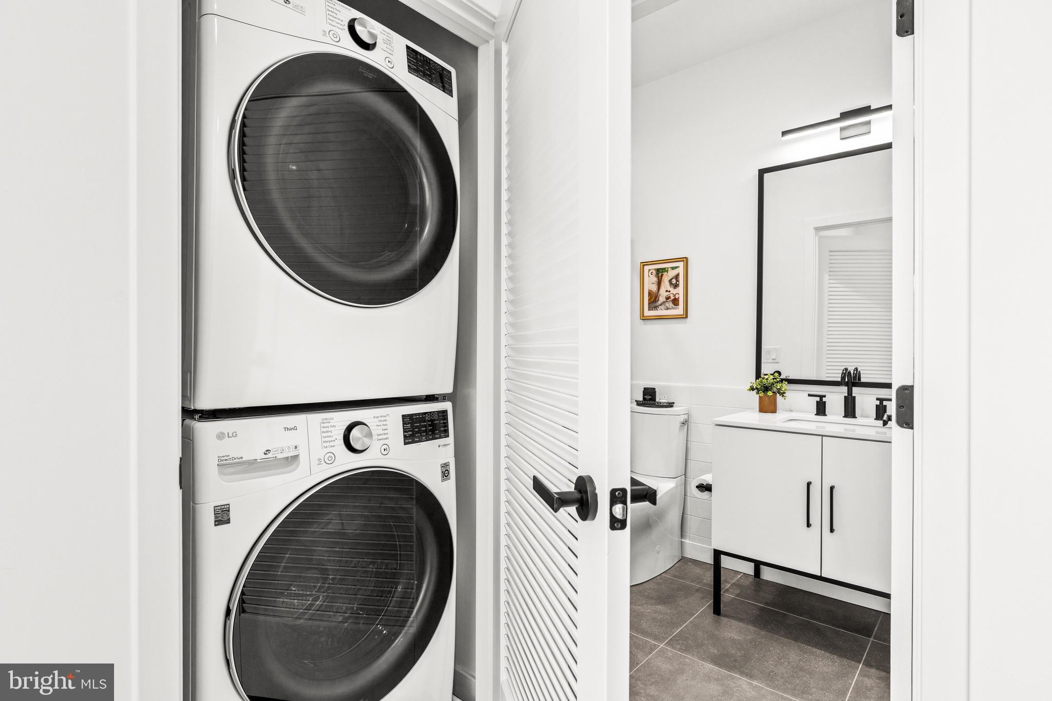 1500 HARRY THOMAS WAY NE 504