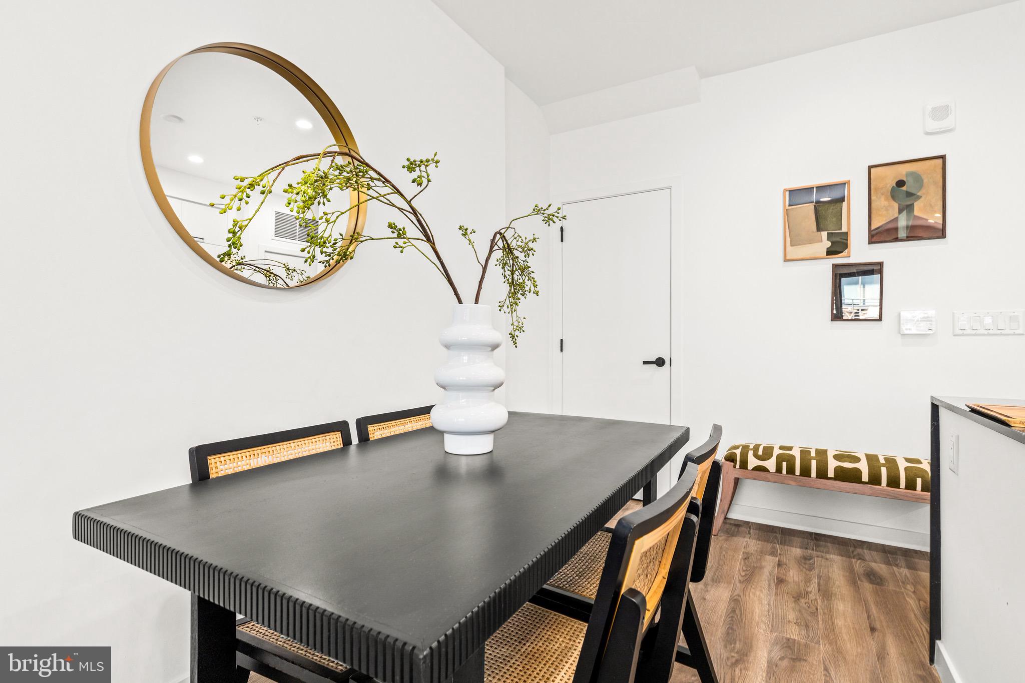 1500 HARRY THOMAS WAY NE 504