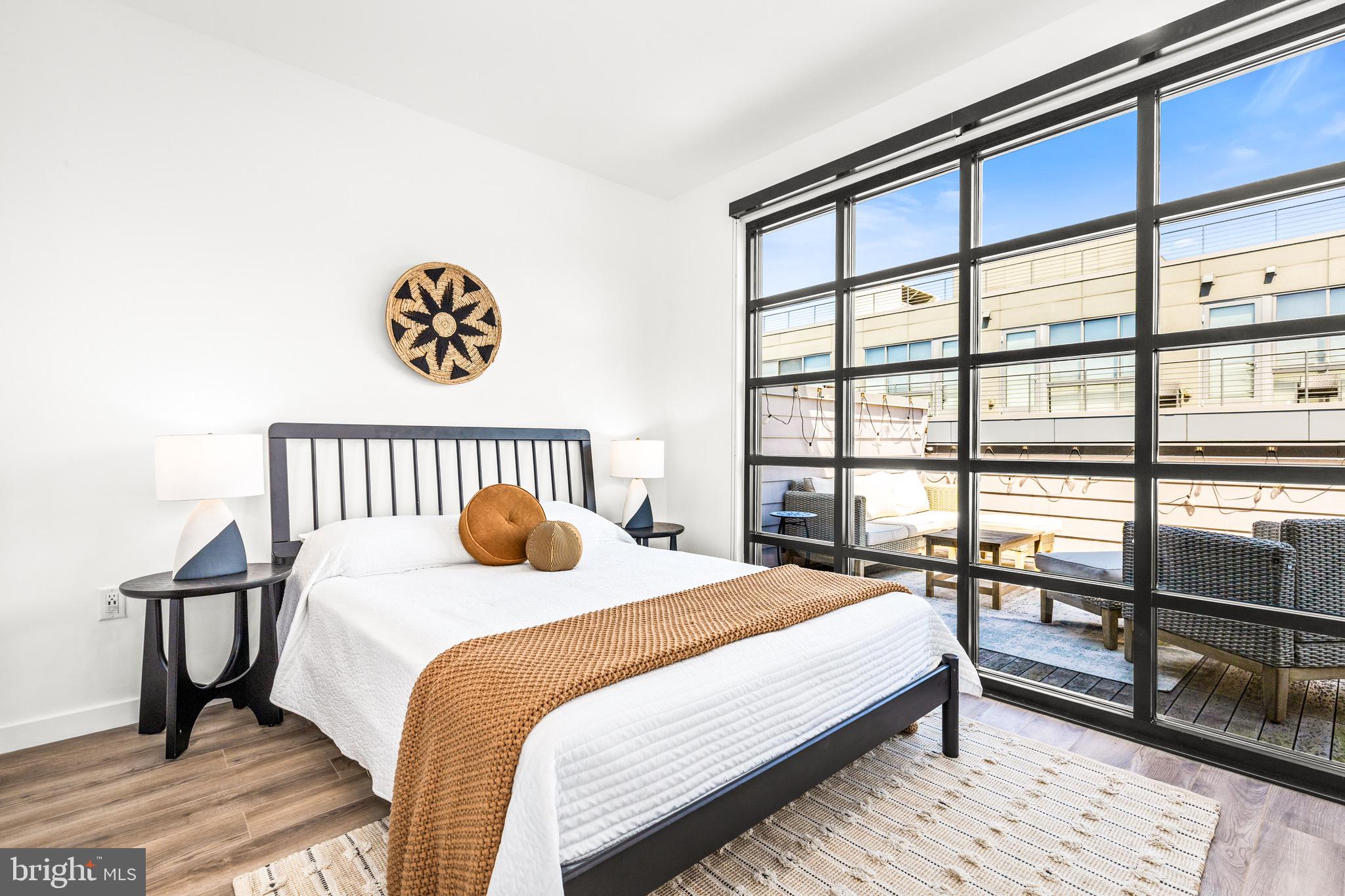 1500 HARRY THOMAS WAY NE 504