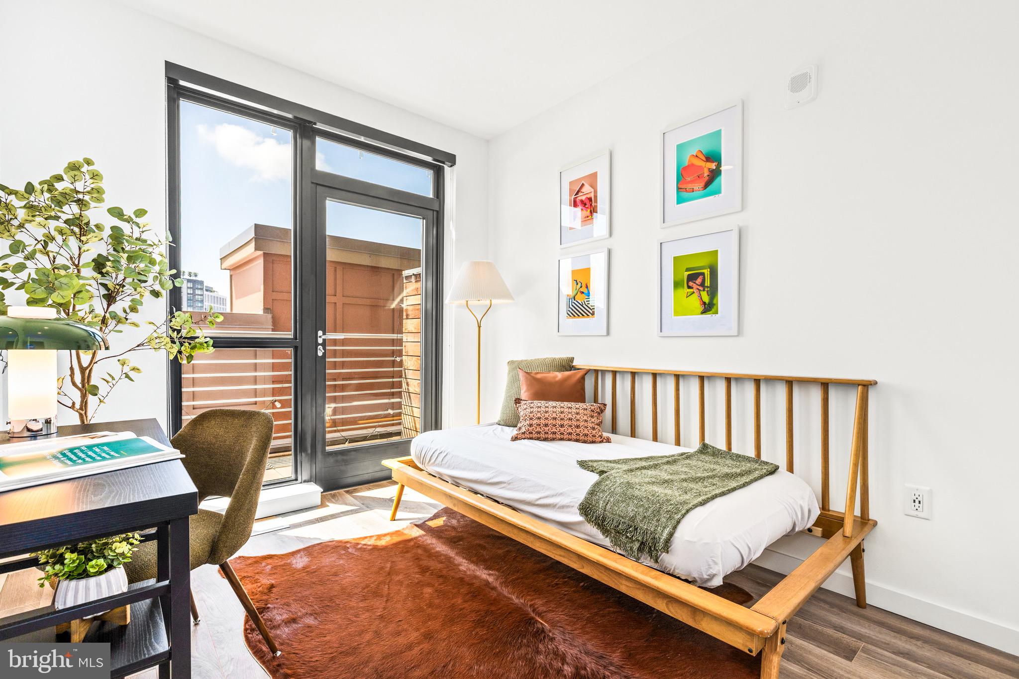 1500 HARRY THOMAS WAY NE 504