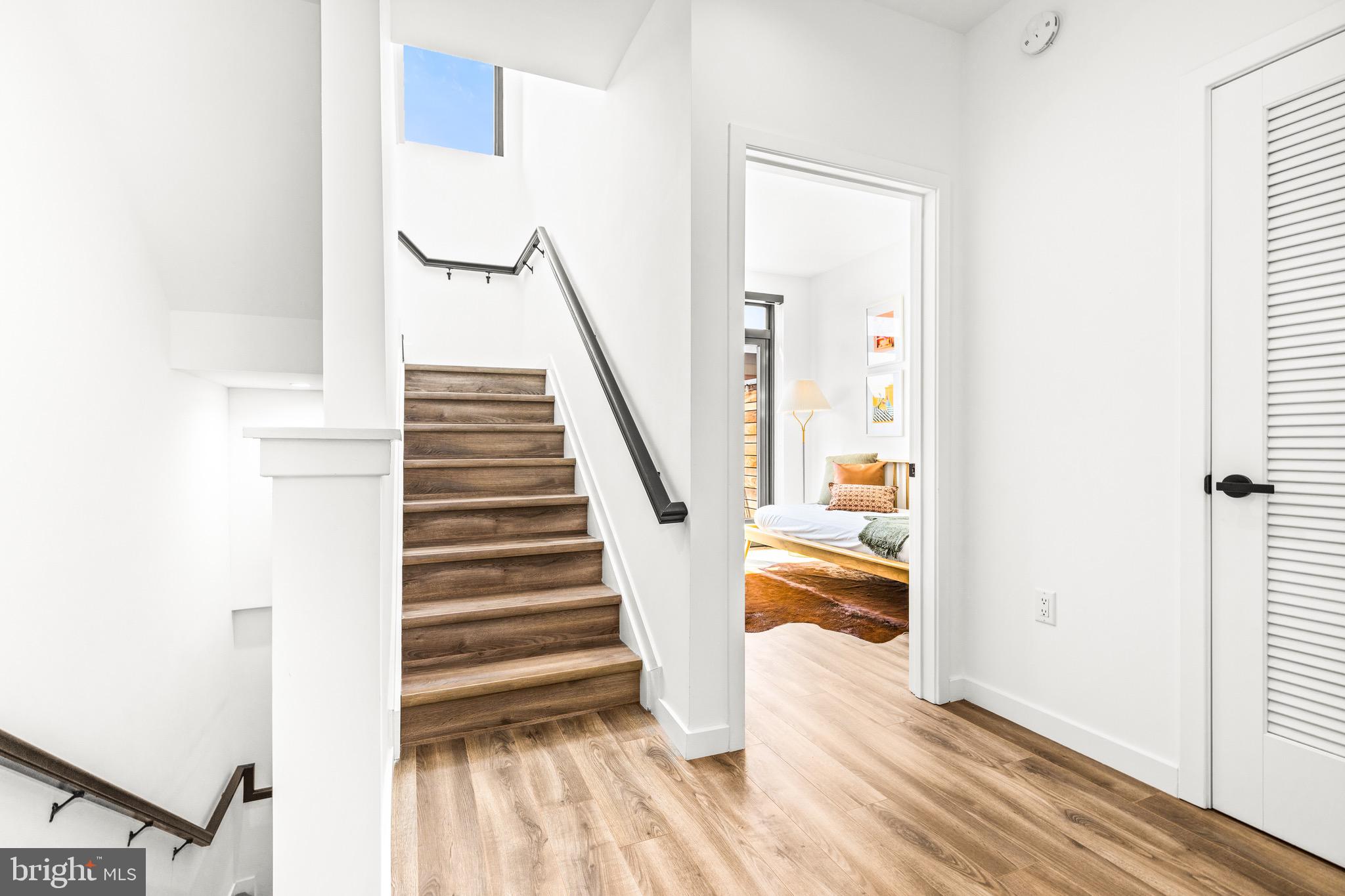 1500 HARRY THOMAS WAY NE 504