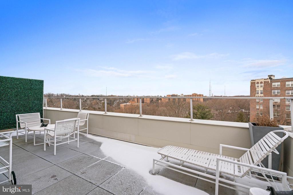 2801 NEW MEXICO AVENUE NW PH7&8