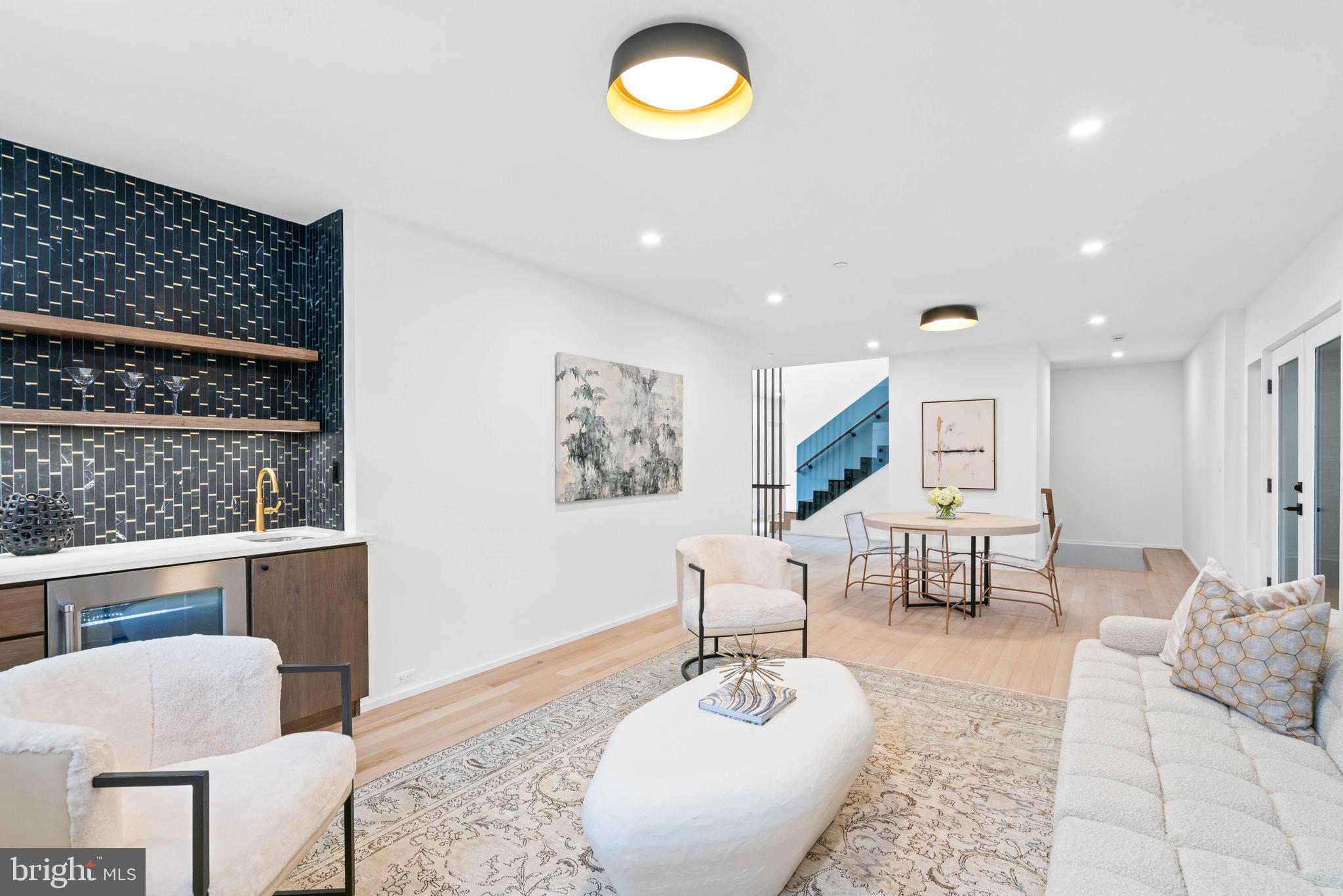 5244 WATSON STREET NW