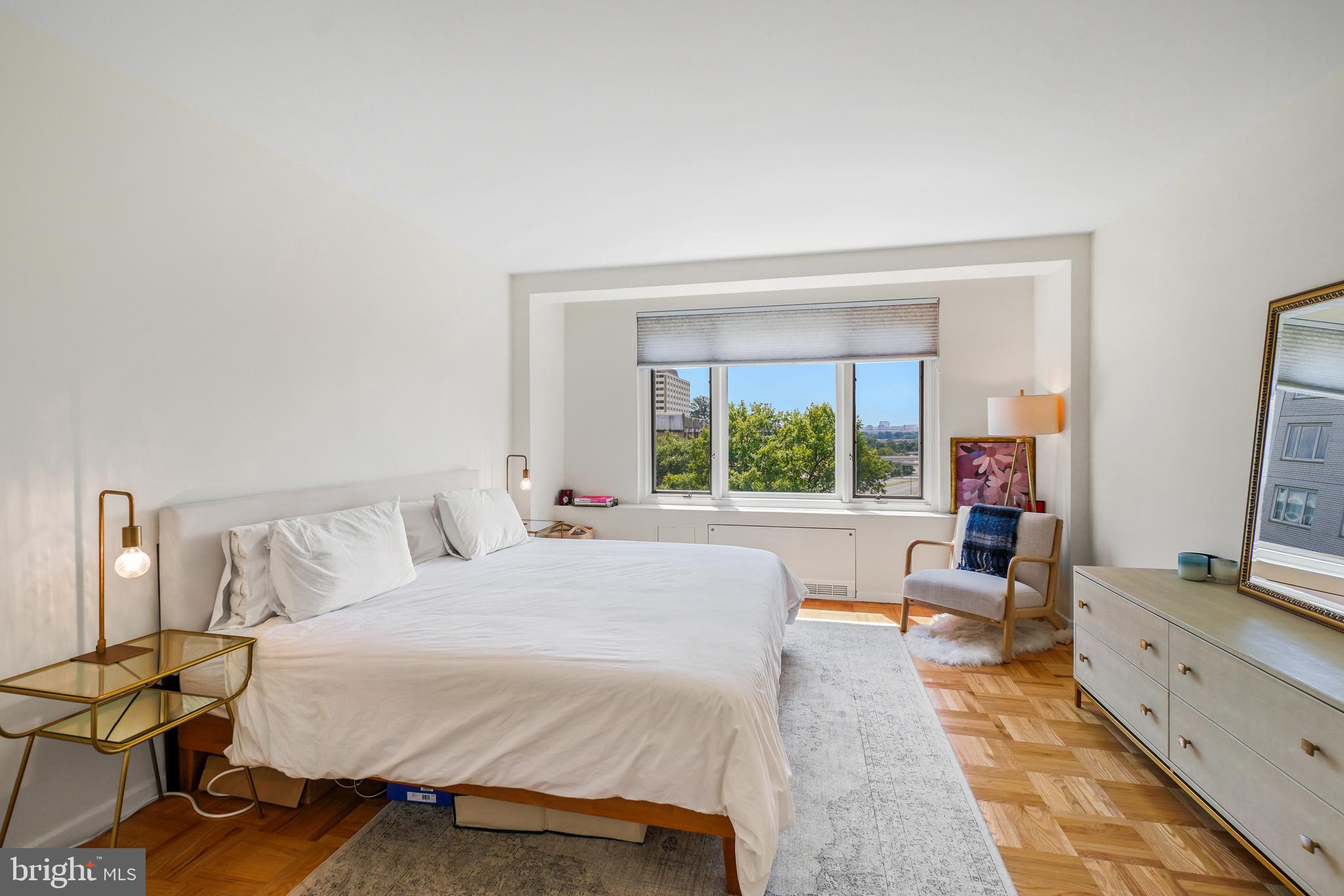 2475 VIRGINIA AVENUE NW 728