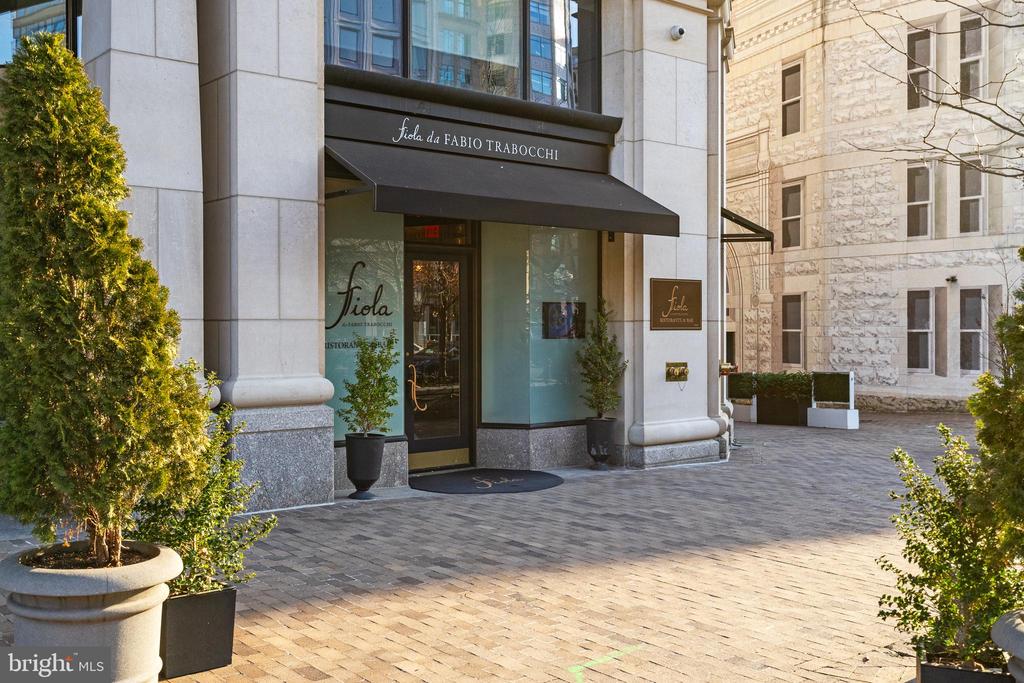 601 PENNSYLVANIA AVENUE NW 212