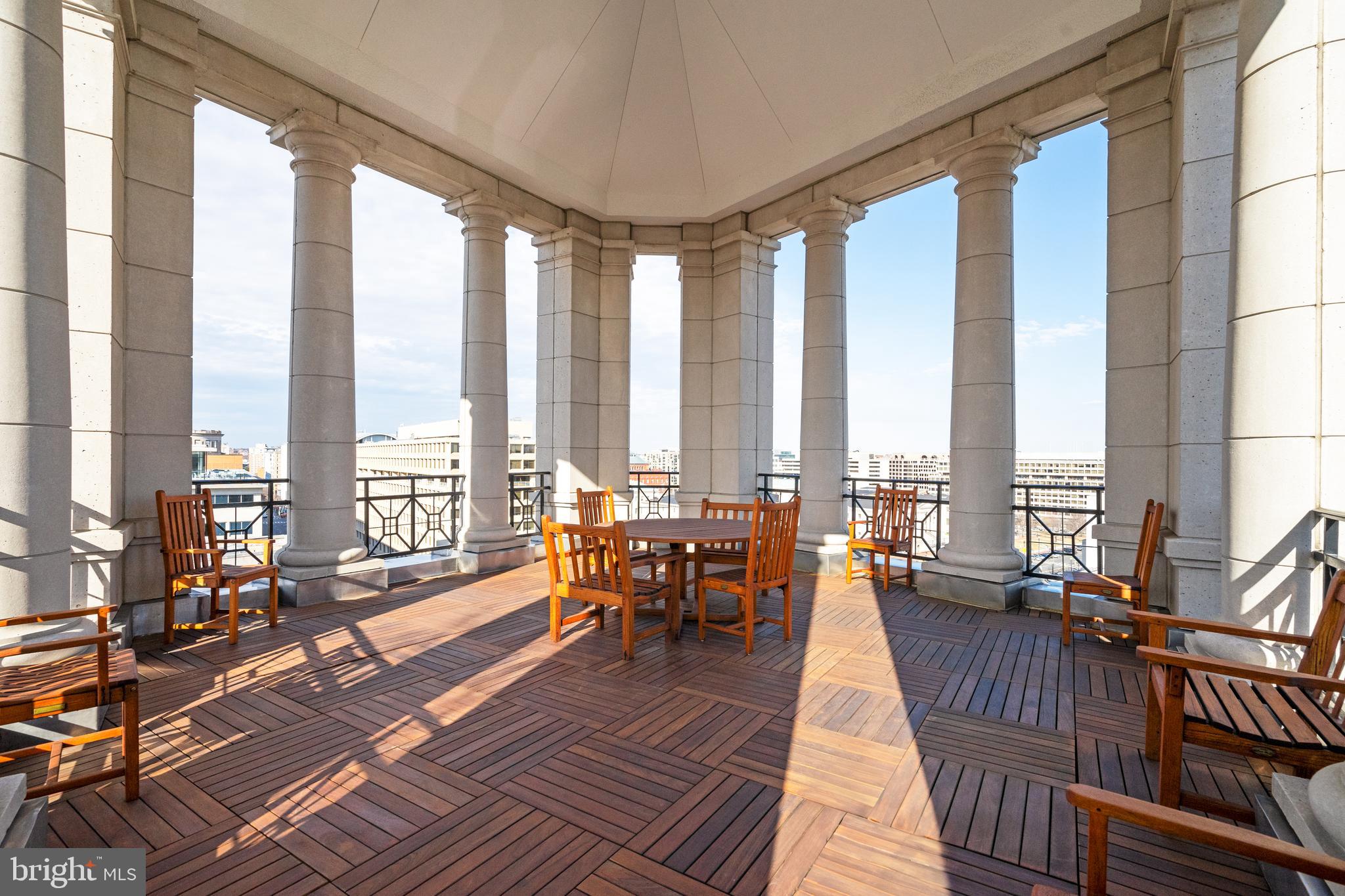 601 PENNSYLVANIA AVENUE NW 212