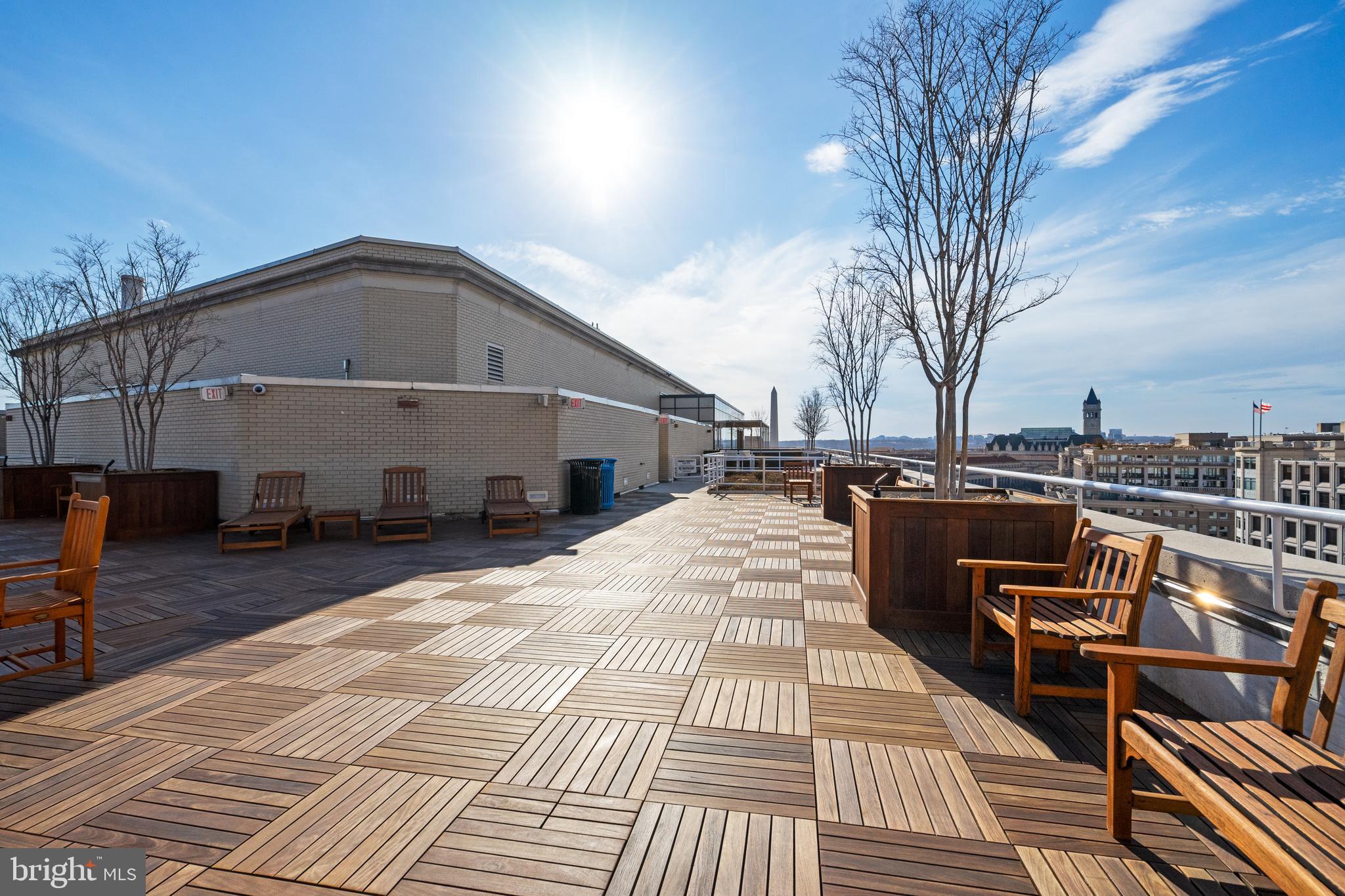 601 PENNSYLVANIA AVENUE NW 212