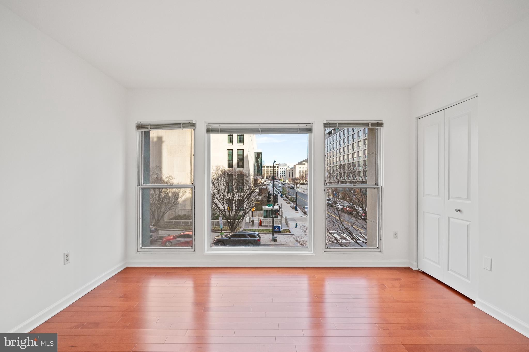 601 PENNSYLVANIA AVENUE NW 212