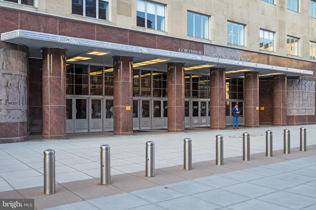 601 PENNSYLVANIA AVENUE NW 212