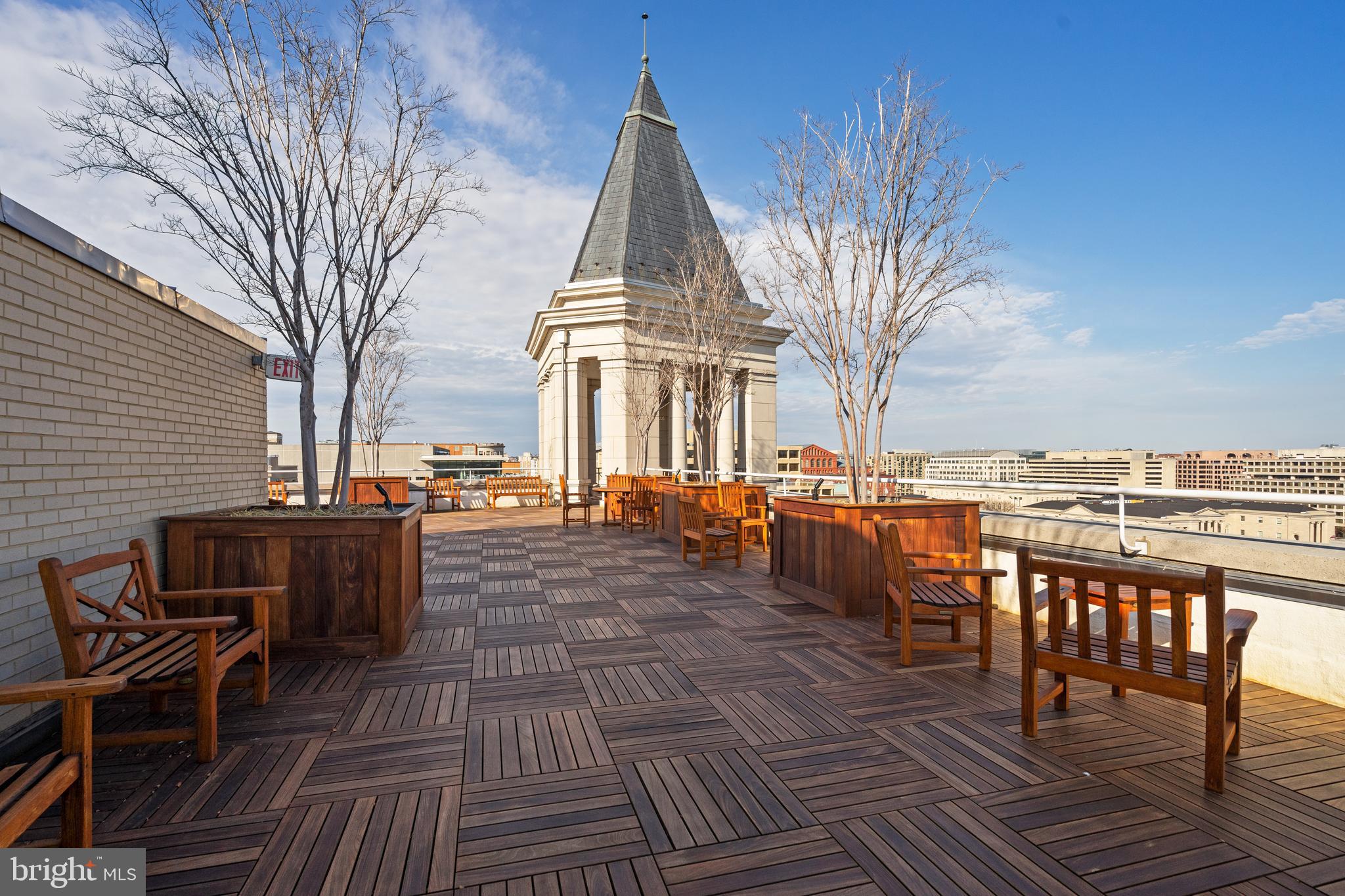 601 PENNSYLVANIA AVENUE NW 212