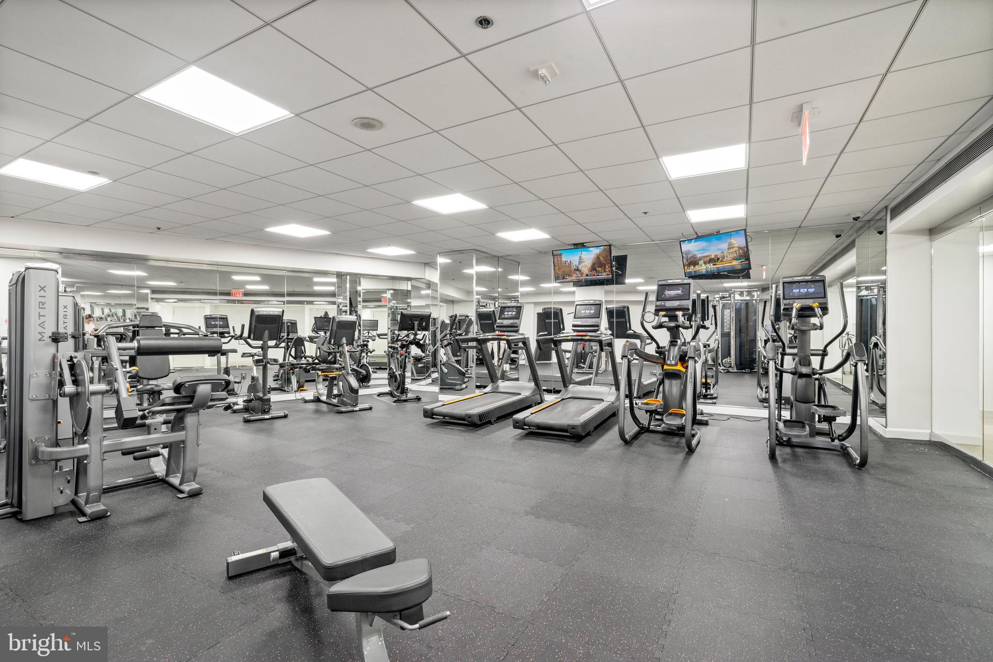 601 PENNSYLVANIA AVENUE NW 212