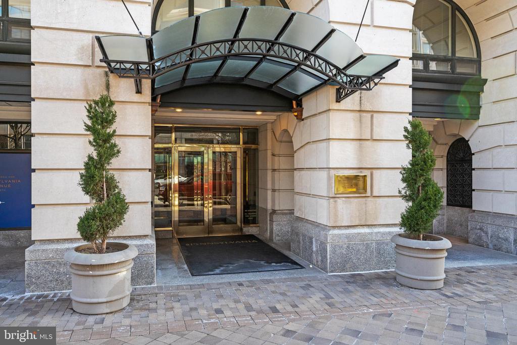 601 PENNSYLVANIA AVENUE NW 212