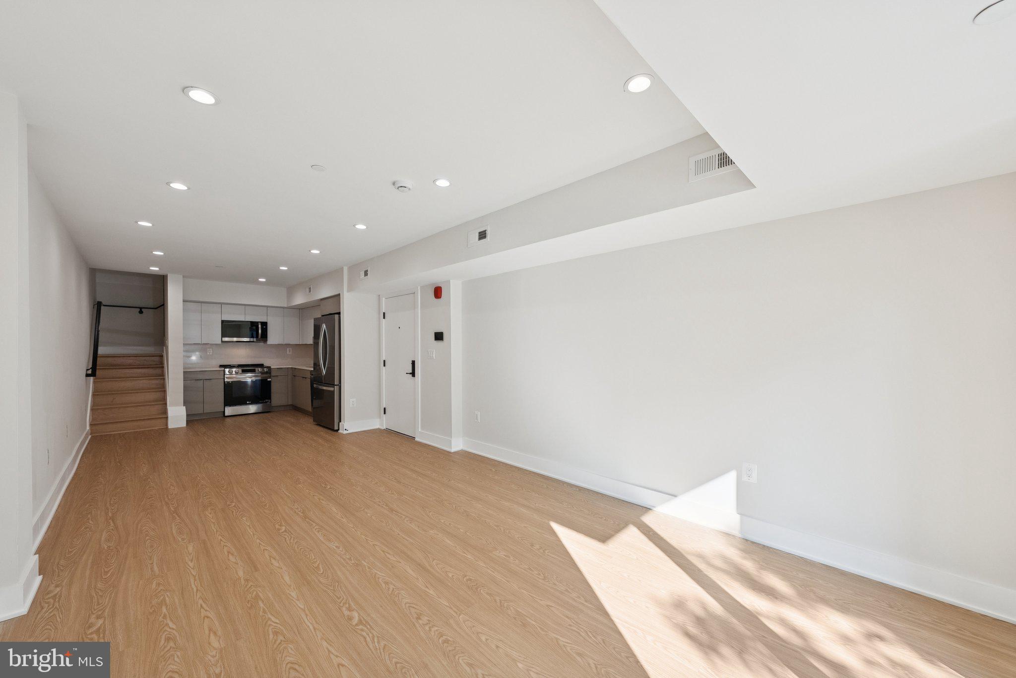 2134 WISCONSIN AVENUE NW 3