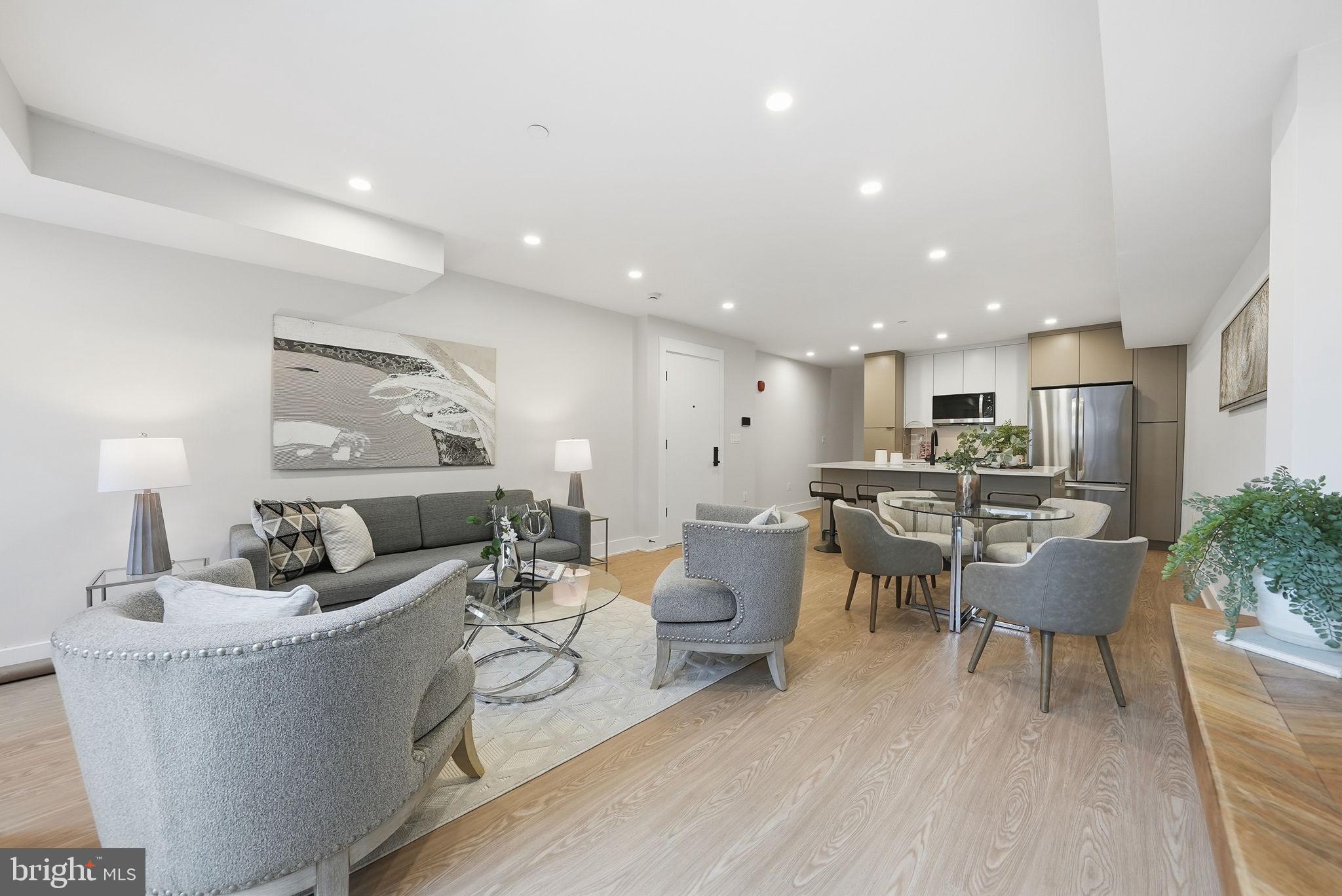 2134 WISCONSIN AVENUE NW 4