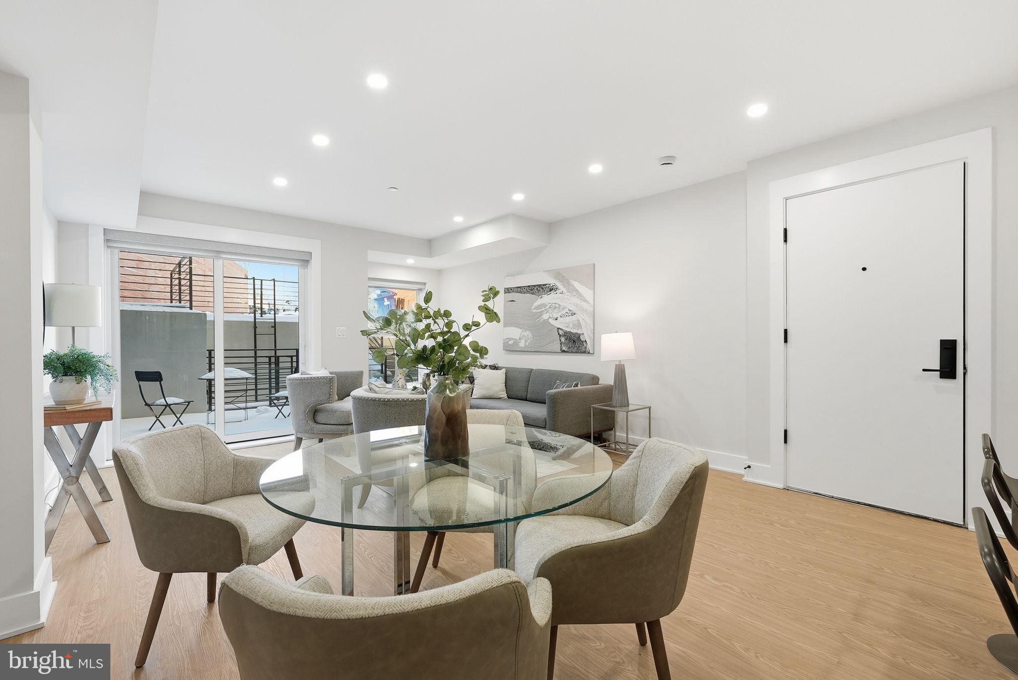 2134 WISCONSIN AVENUE NW 4