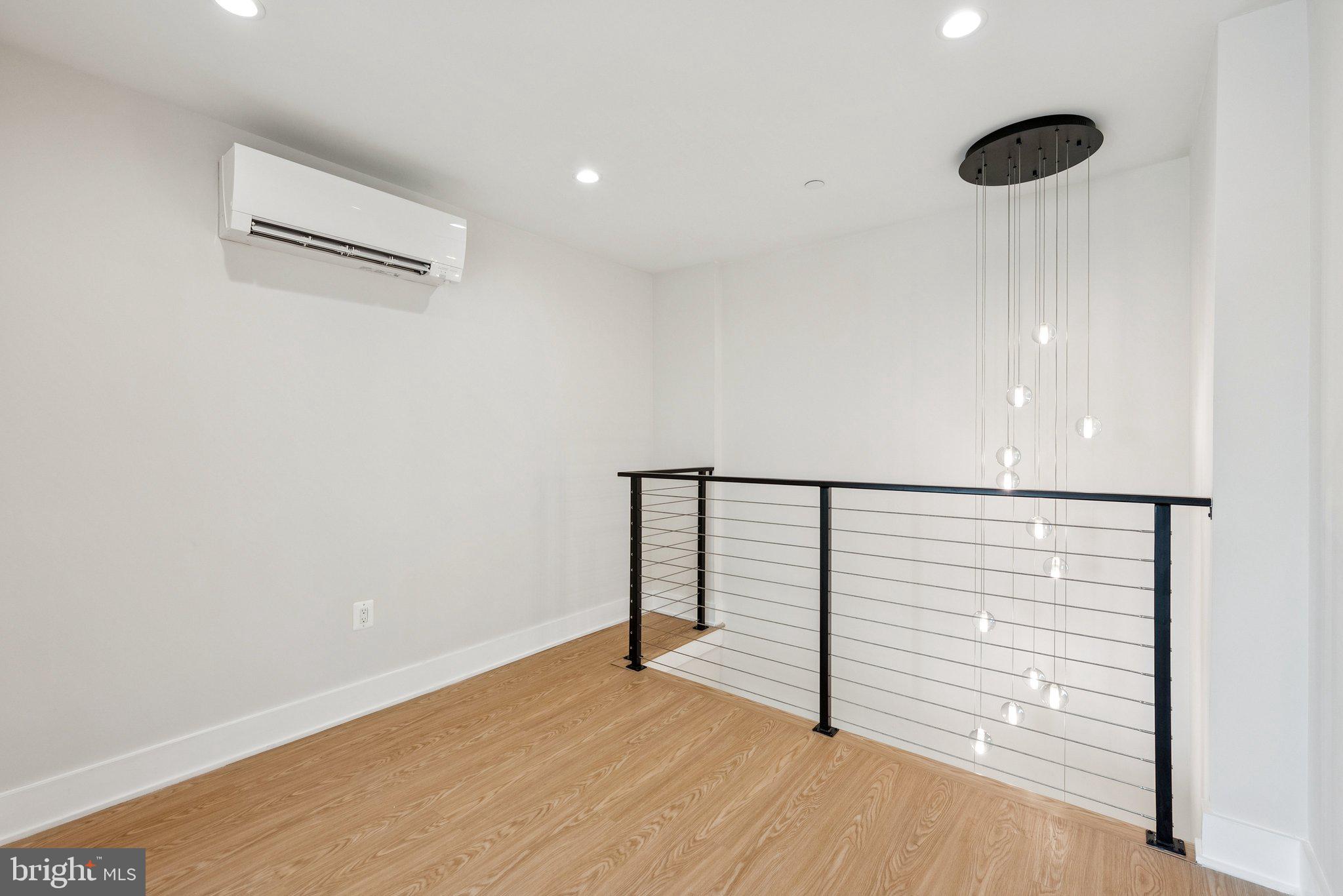 2134 WISCONSIN AVENUE NW 5