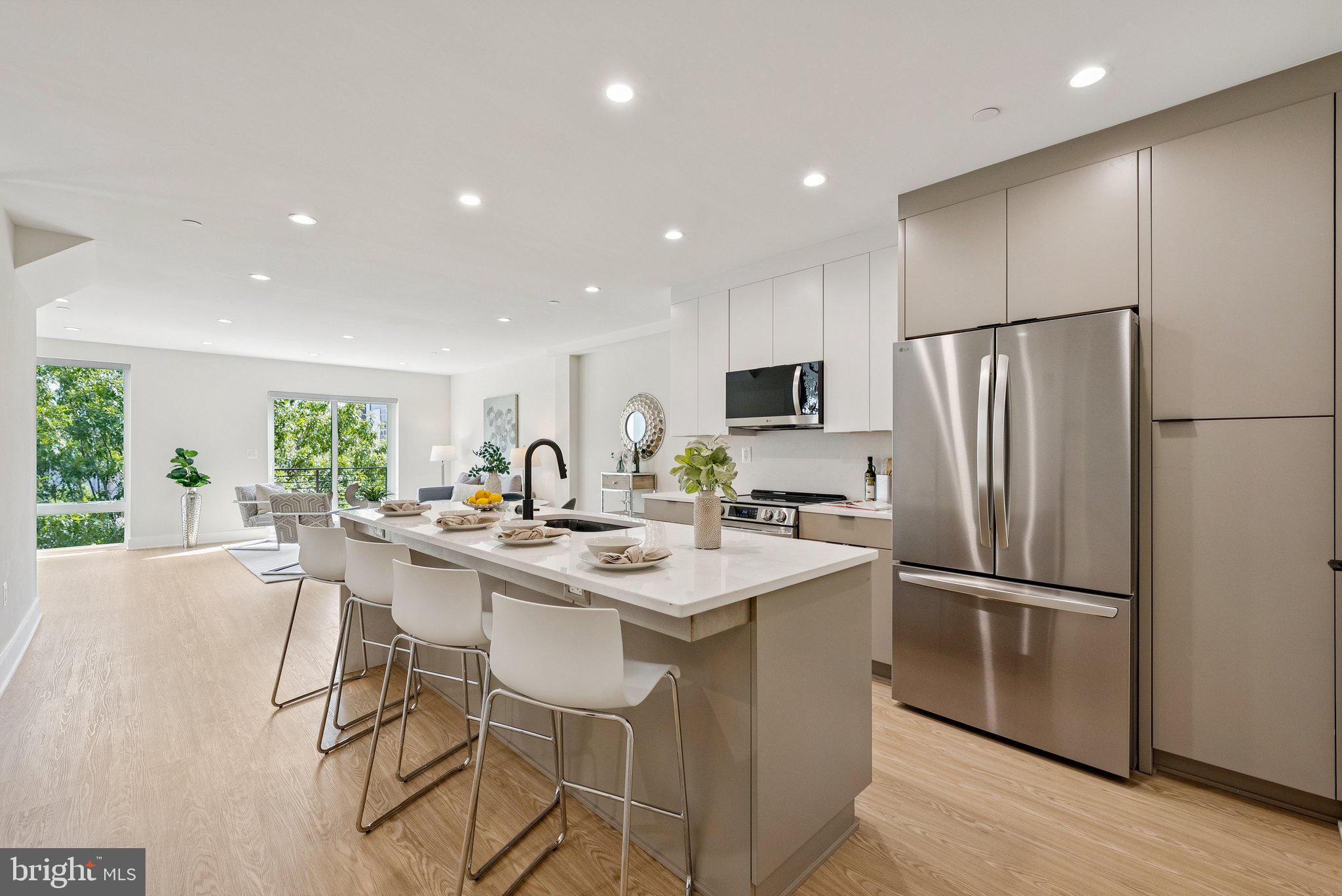 2134 WISCONSIN AVENUE NW 5