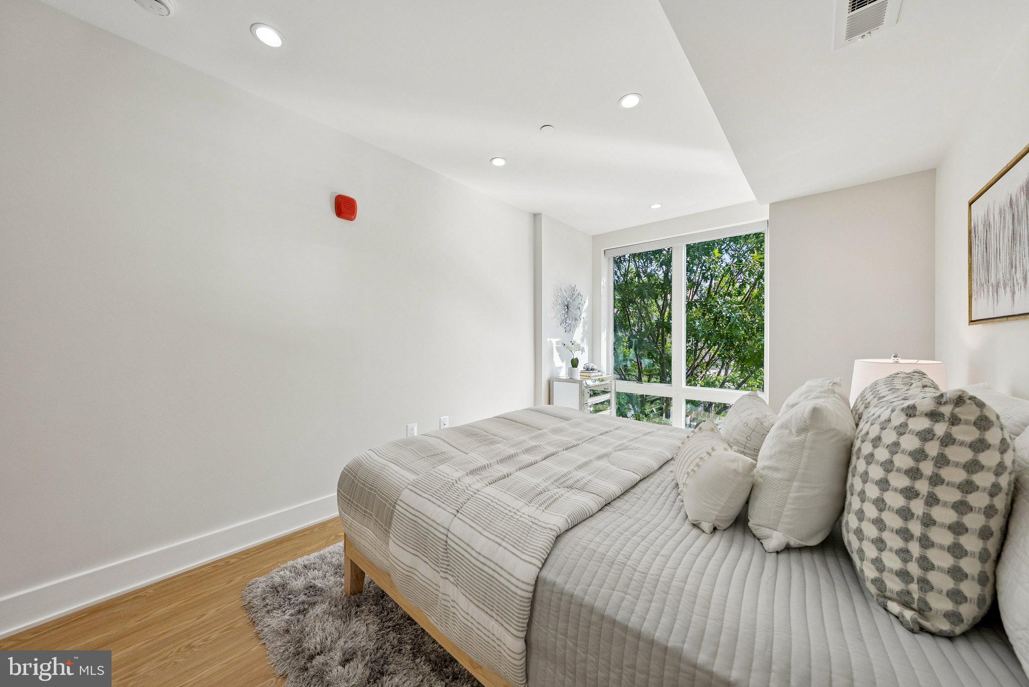 2134 WISCONSIN AVENUE NW 5