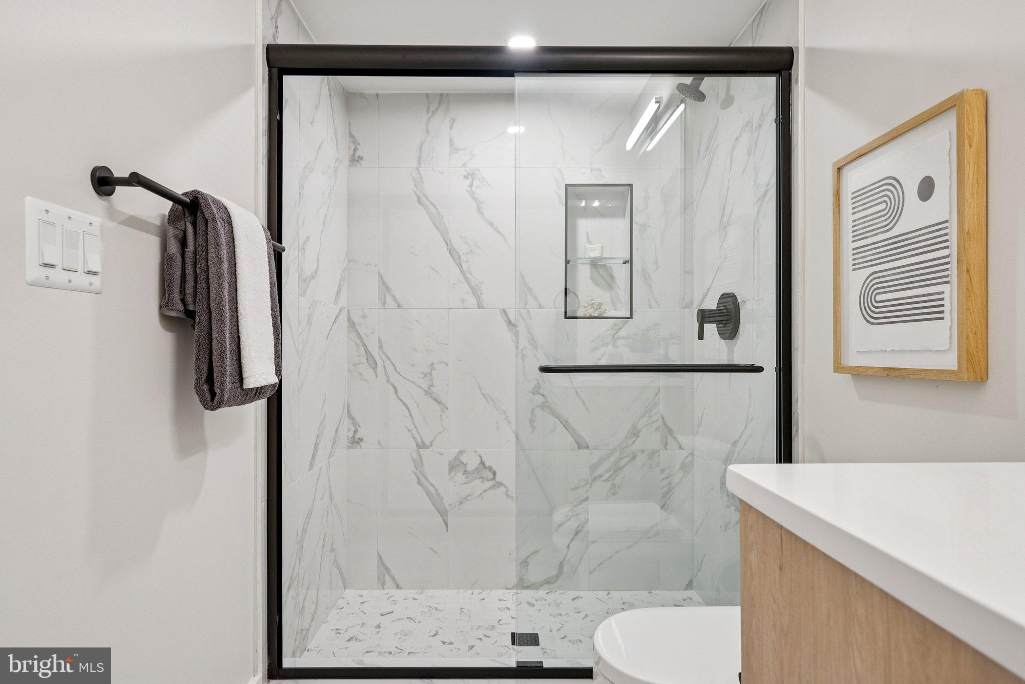 2134 WISCONSIN AVENUE NW 5