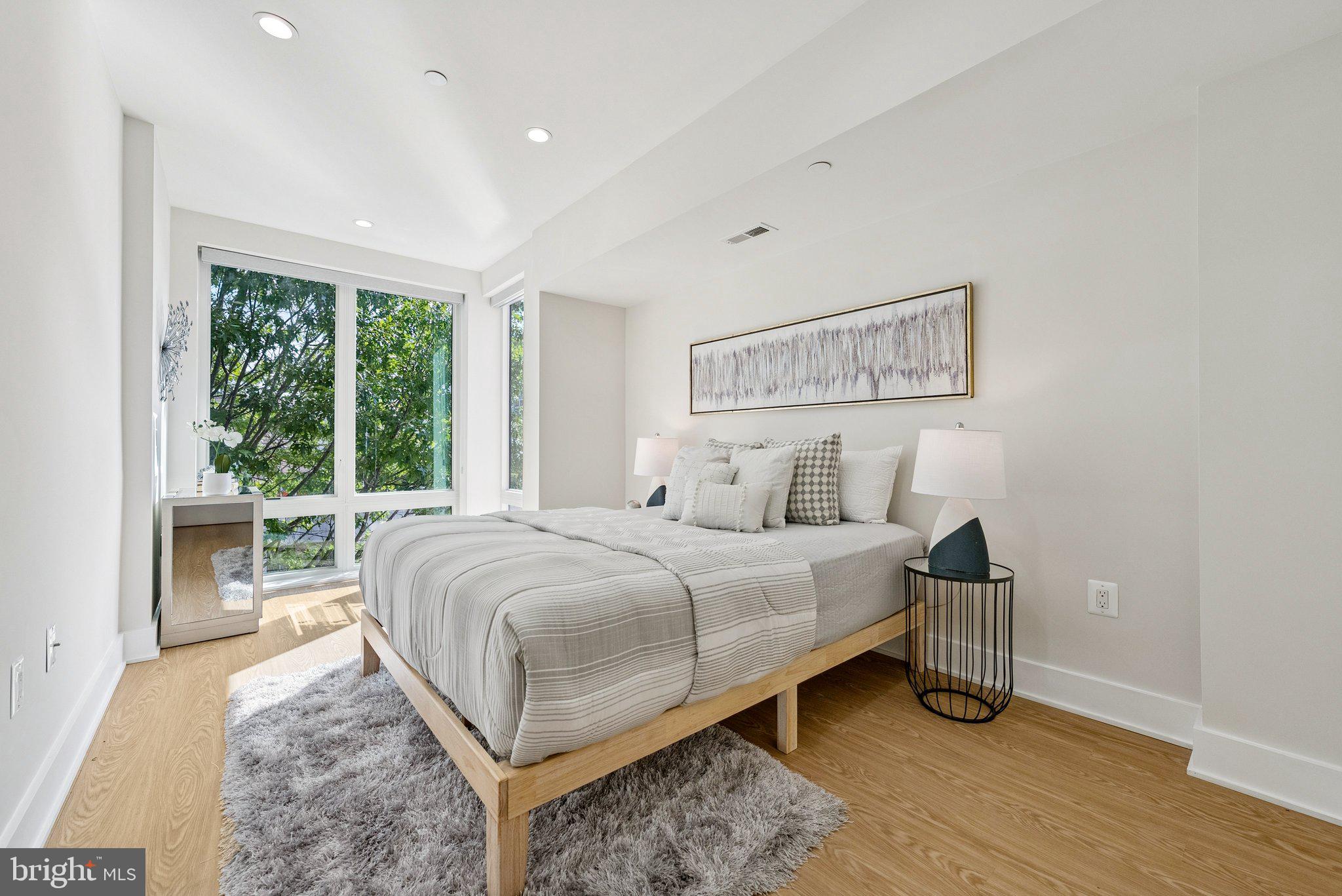 2134 WISCONSIN AVENUE NW 5