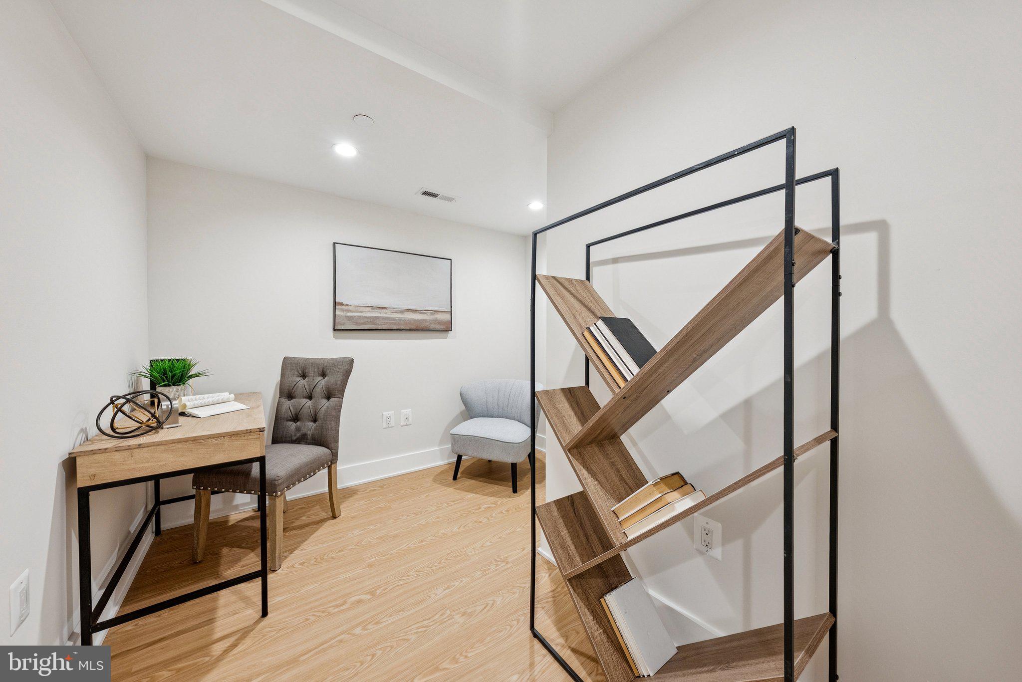 2134 WISCONSIN AVENUE NW 5