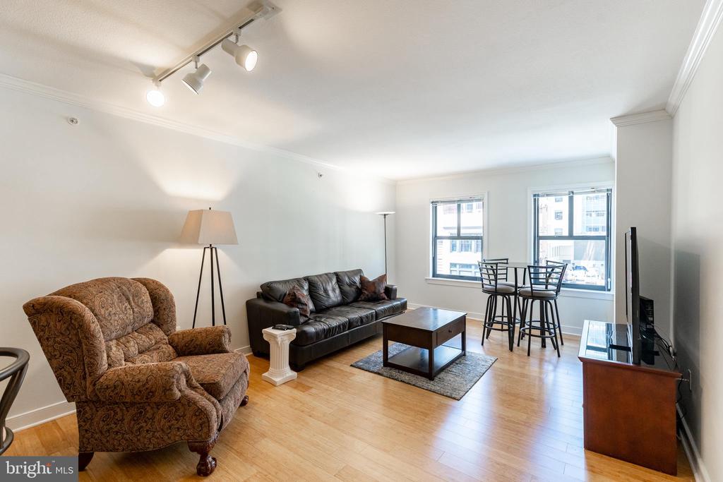 616 E STREET NW 420