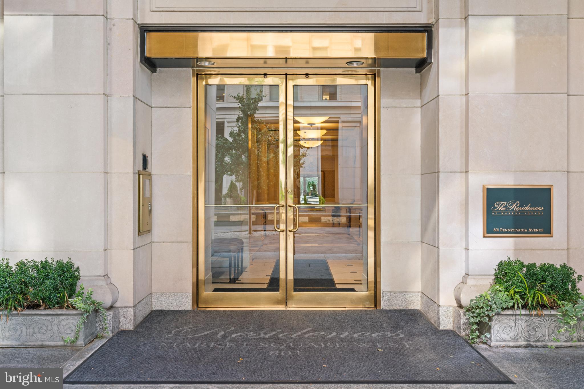 801 PENNSYLVANIA AVENUE NW 1218