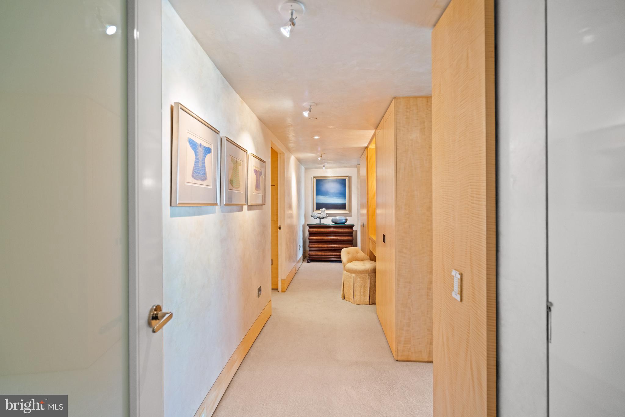 801 PENNSYLVANIA AVENUE NW 1218