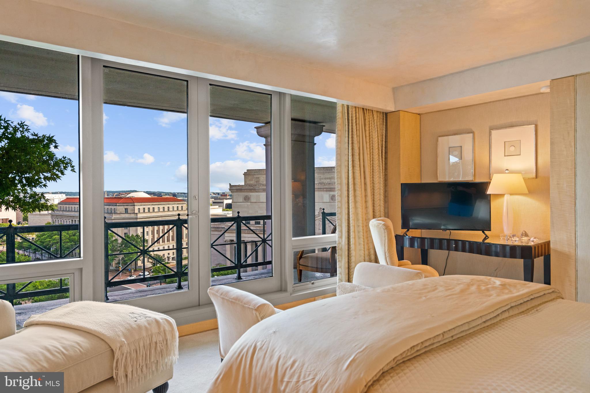 801 PENNSYLVANIA AVENUE NW 1218