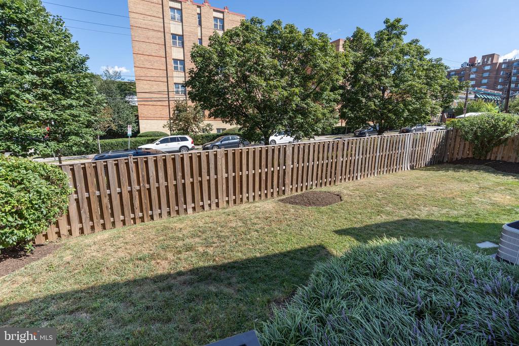 3249 38TH STREET NW