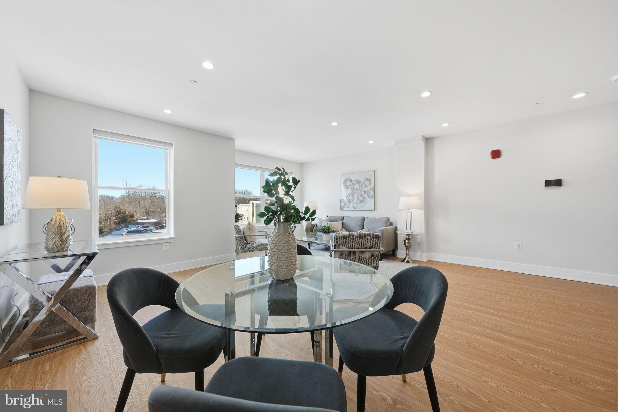 2134 WISCONSIN AVENUE NW 6