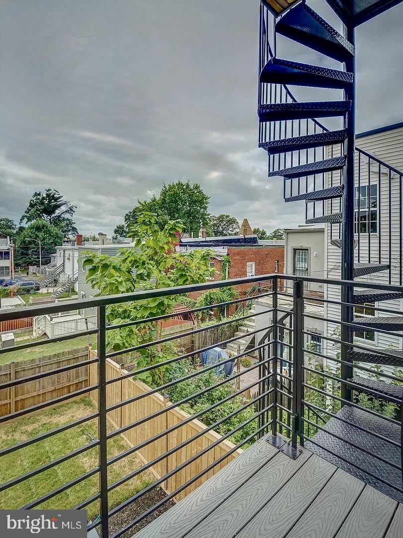 1209 OATES STREET NE 1