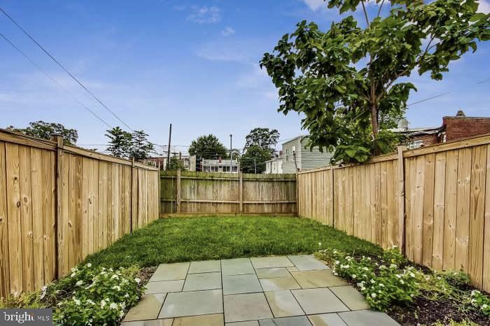 1209 OATES STREET NE 1