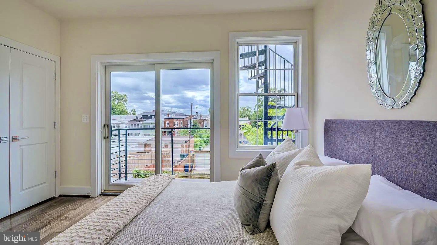 1209 OATES STREET NE 1