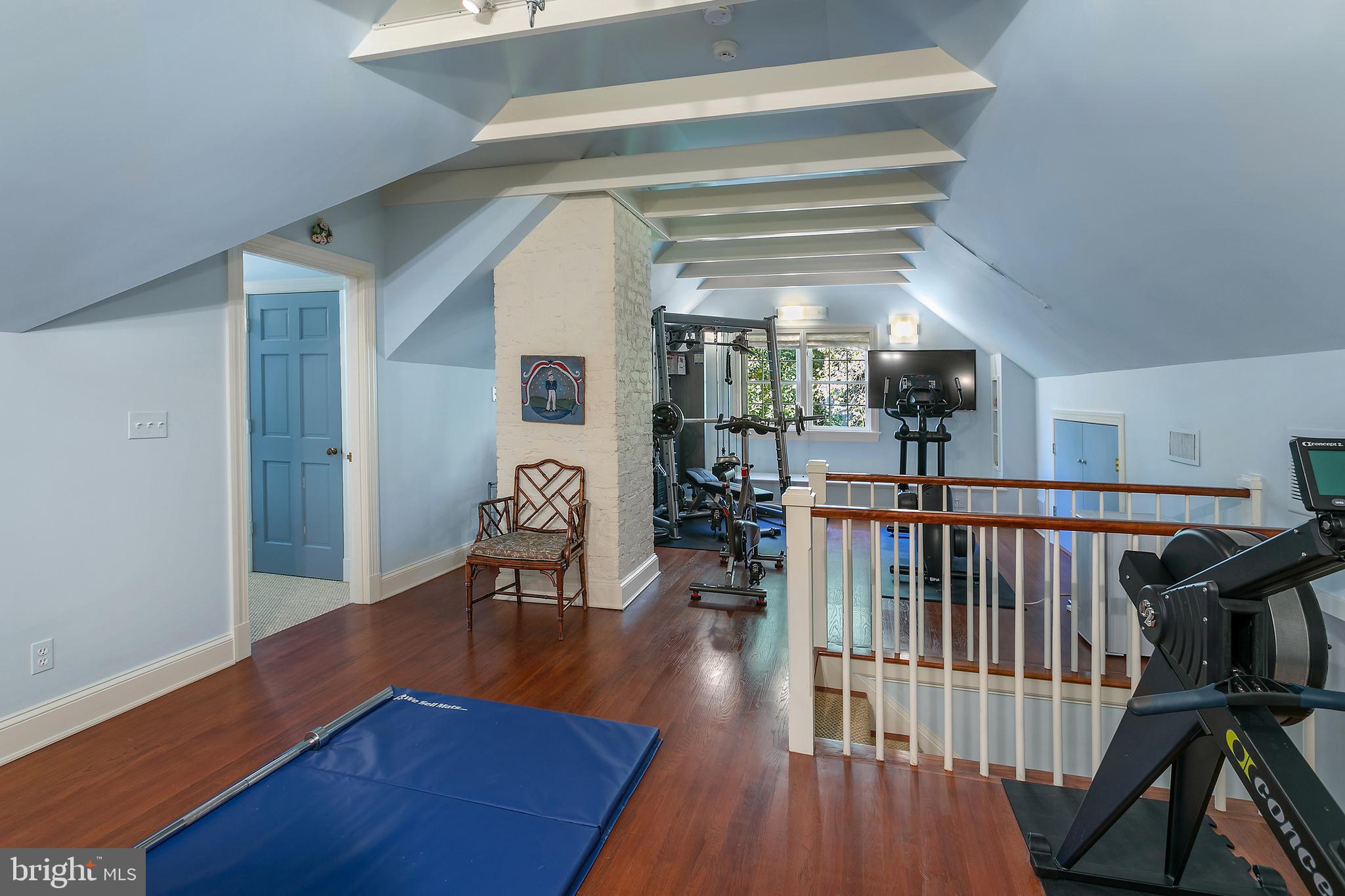 2824 CHAIN BRIDGE ROAD NW