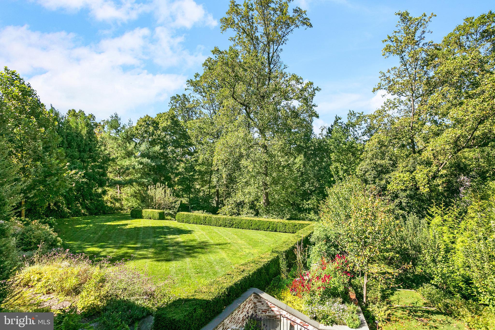 2824 CHAIN BRIDGE ROAD NW