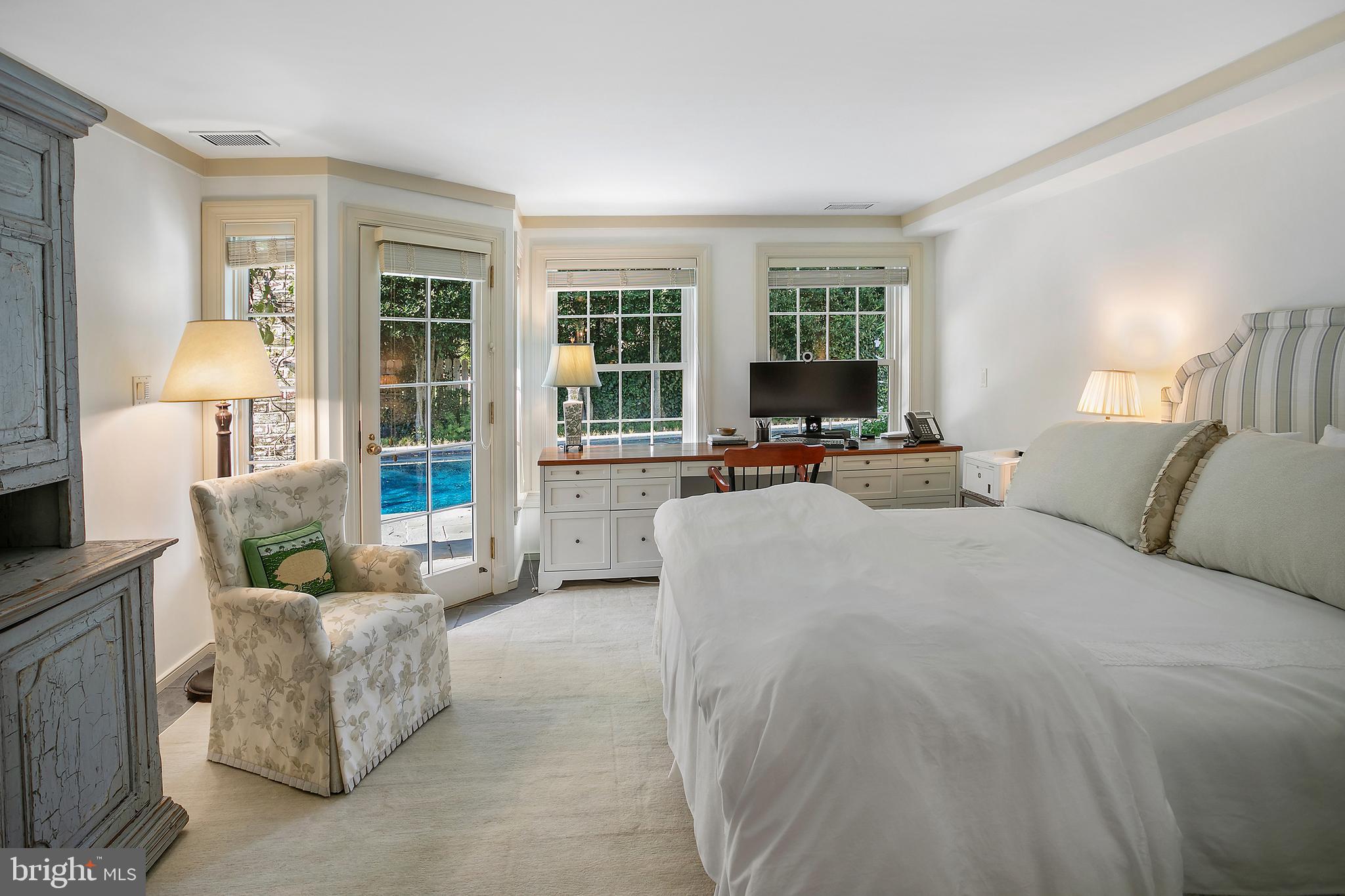 2824 CHAIN BRIDGE ROAD NW