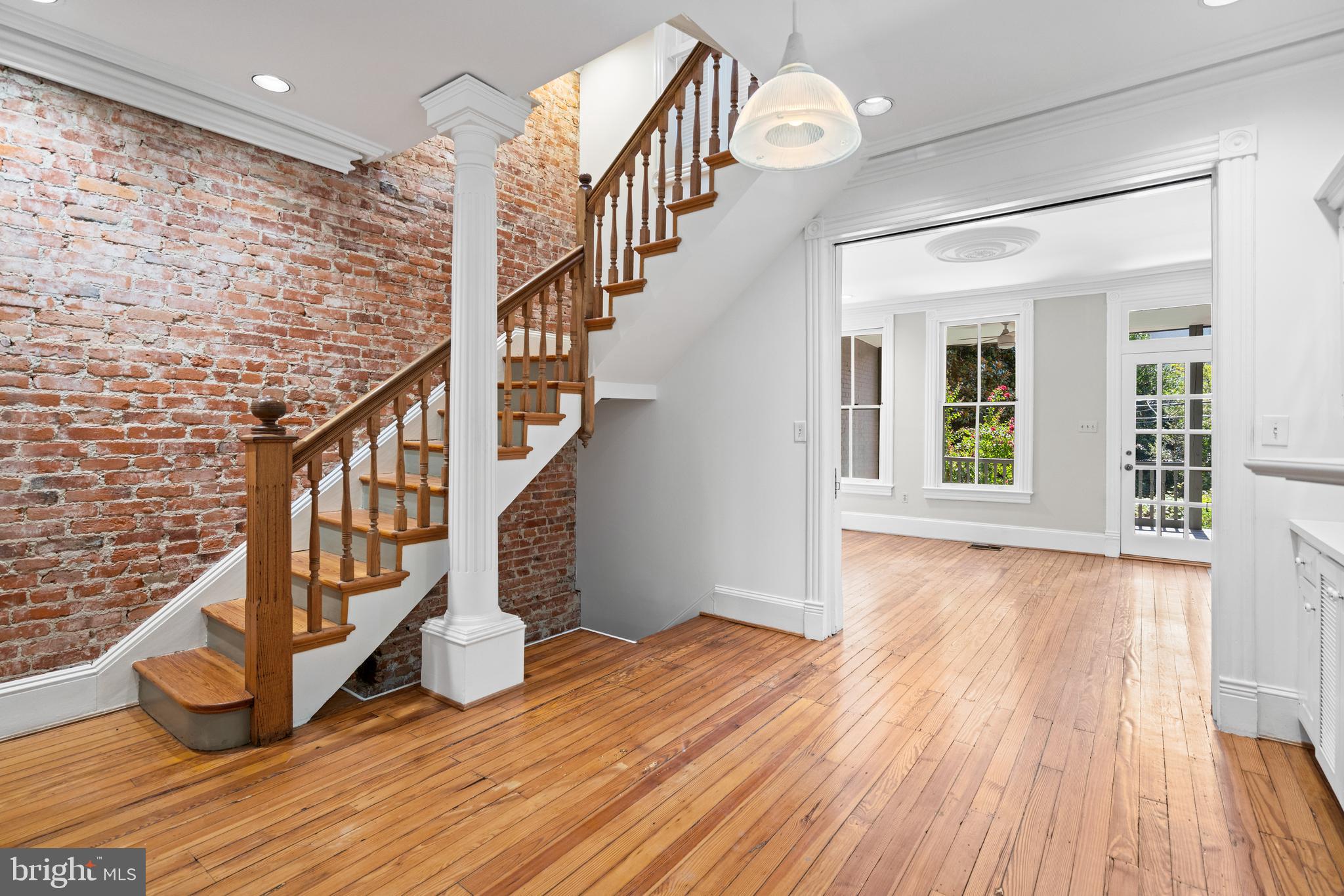 3040 CAMBRIDGE PLACE NW