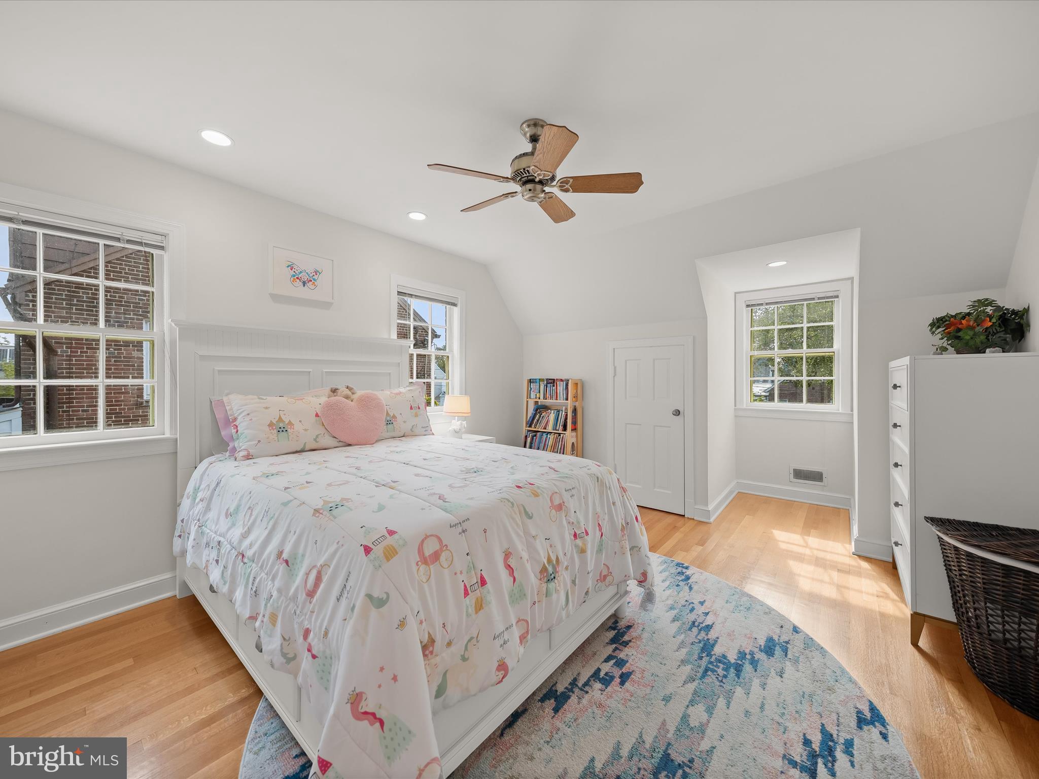 2833 NORTHAMPTON STREET NW