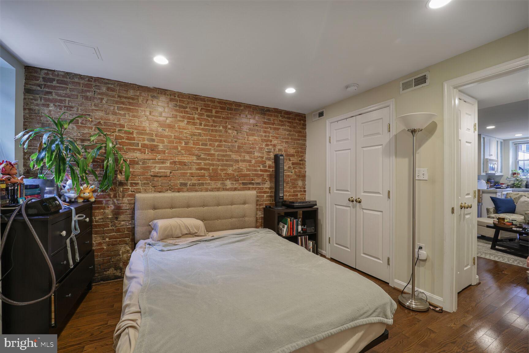 1415 SWANN STREET NW